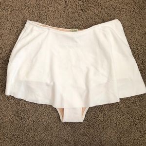 Kortni Jeane Skirt!!